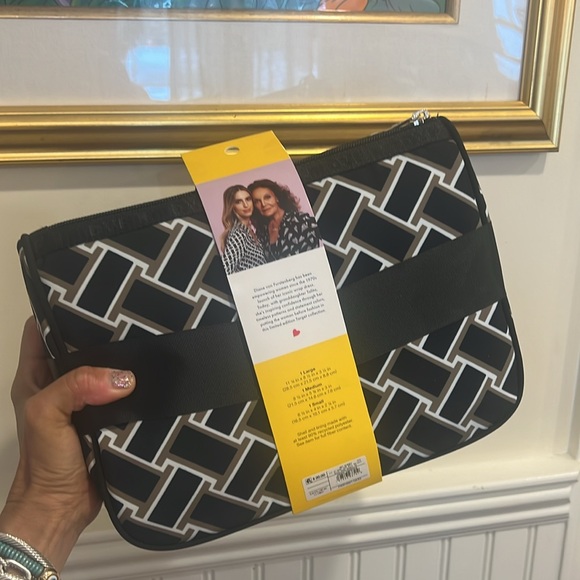Diane Von Furstenberg Travel Pouch Set 🍒💄💋 - Picture 3 of 8